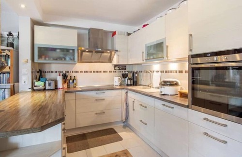 Region Hannover District Condo | 70sqm apartment with large eat-in kitchen & terrace near Steinhuder Meer.