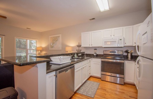 Bonito Boathouses Condo | 712 Bonito Dr