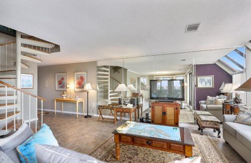 Shelter Cove Villa | 7122 Harbourside I