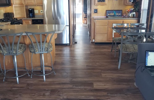 Bethel Island Boat Rental | 72 foot Luxury Custom Houseboat "Big Dog"