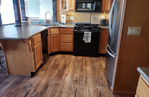 Bethel Island Boat Rental | 72 foot Luxury Custom Houseboat "Big Dog"