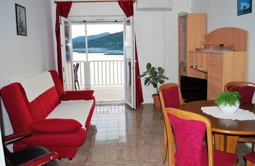 Zavalatica Apartment | 72 m² Apartment ∙ 3 bedrooms ∙ 4 guests