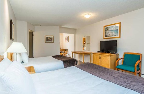 Regional District of Nanaimo Hotel | 74 m² Motel ∙ 8 guests