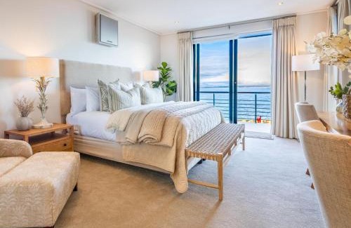 Hermanus City-Centre Apartment | 74 on Marine