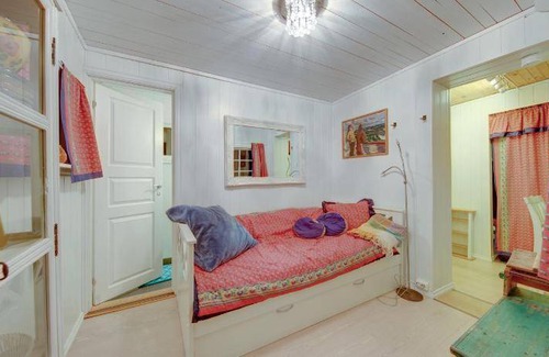 Kvaloya Ski Chalet | 75 m² Chalet ∙ 3 bedrooms ∙ 8 guests