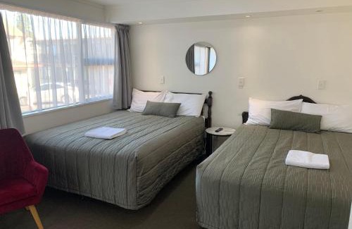 North Dunedin Hotel | 755 Regal Court Motel