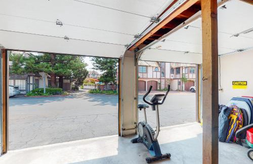 South Oceanside House | 76 Saint Malo Beach