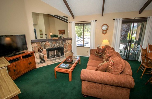 Boulder Bay Condo | 77 m² Condo ∙ 2 bedrooms ∙ 4 guests