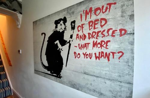 Crewe House | 77 Underwood Lane