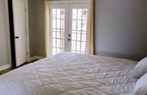 Clodine House | 77072 New Remodeled Townhouse