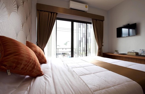 Chiang Rai Hotel | 777 Food & Bed