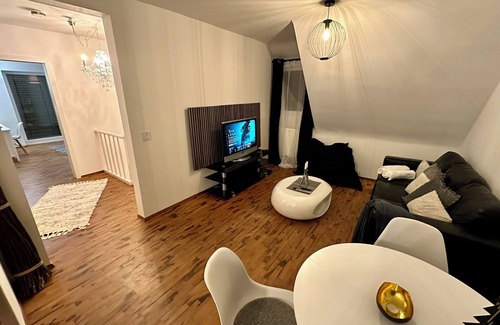Weingartensiedlung Apartment | 77m² - 3 rooms modern center kitchen roof terrace WLAN