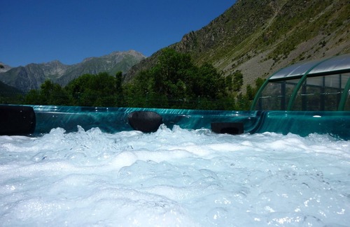 La Chapelle-en-Valgodemard Ski Chalet | 77m2 apartment, 7/9 people in a chalet, 3 bedrooms, swimming pool, jacuzzi