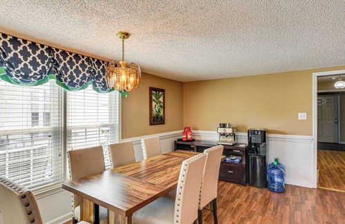 Bunnlevel House | 78-Acre Retreat Near Campbell U: Fish, Play, Relax