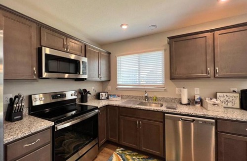 Otterbien Home House | 7876 Ellington Court Cheerful 4 Bedroom Home Brand New Construction