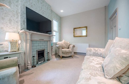 Felixstowe House | 79 m² House ∙ 2 bedrooms ∙ 4 guests