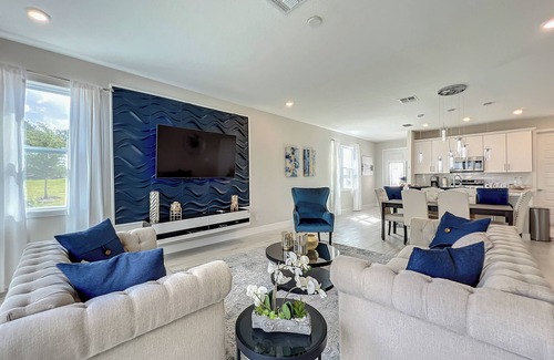 Reunion Villa | 7901 Luxury Retreat 3BR Villa w/Pool & Game!