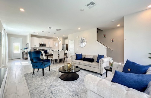 Reunion Villa | 7901 Luxury Retreat 3BR Villa w/Pool & Game!