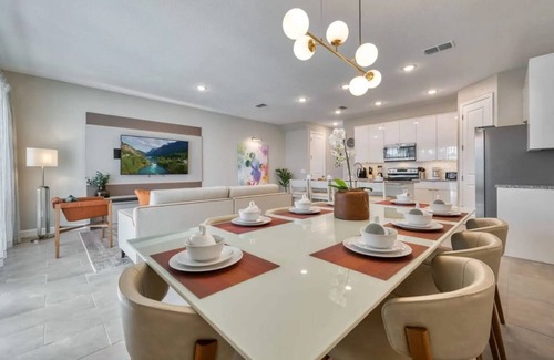 West Kissimmee House | 7984- Formosa Valley Resort – Luxury Villa Near Disney (Heated Pool & Themed Suites!)