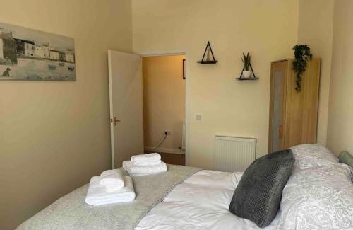 Duns Apartment | 7A Murray Street