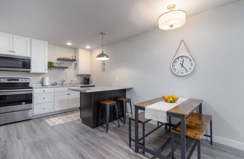 Orange Prairie Apartment | 7B · Grand Prairie Mall + Louisville Slugger = Winning