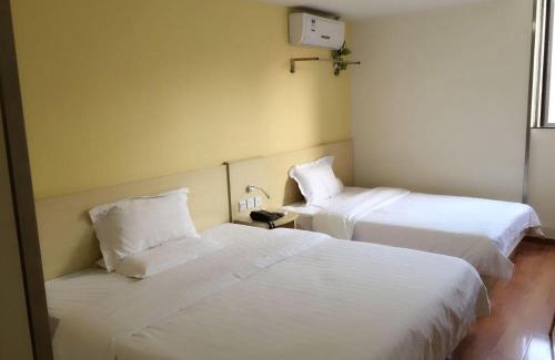 Wenjiang Hotel | 7Days Inn Chengdu ItoYokado Department Store Branch