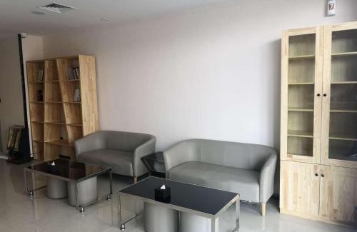 Chaoyang Hotel | 7Days Premium Beijing Langxinzhuang Subway Station Branch