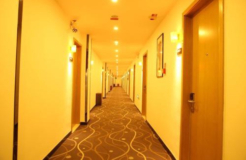 Shihezi Hotel | 7Days Premium Shihezi Recreation Plaza Merino Museum