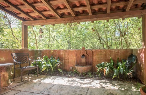 Wellborn Cabin | 7F Lodge - Spain Spanish Hacienda Splendor w/Jacuzzi Tub and Breakfast