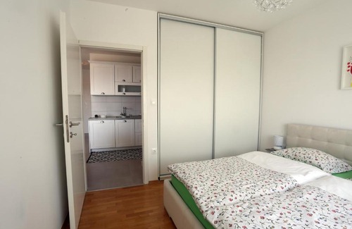 Sarsoni Apartment | 7th Heaven