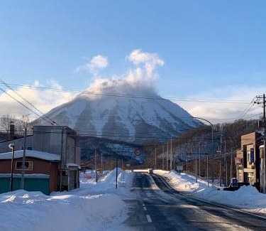 Kimobetsu Apartment | ８名までOK／尻別岳を一望／ルスツリゾートまで車で９分／SISUMO鈴川