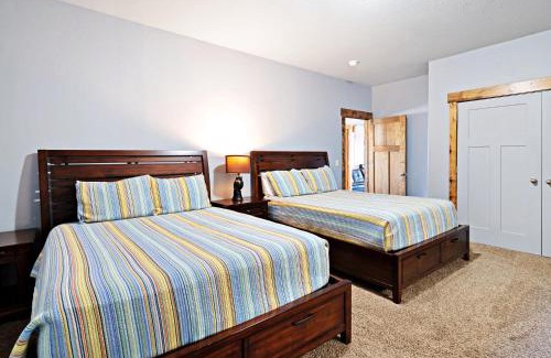 Fish Haven House | 8 Bed 5 Bath Vacation home in Fish Haven