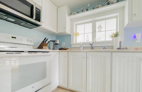 Ellenville Other | 8 Bedroom- 1880 Farmhouse w/ Hot Tub on a stream, sleeps 24 , 6 acres