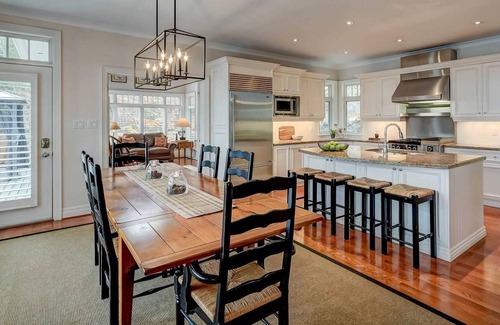 Minett Cottage | 8 bedroom, 6 bath, Private Paradise!!! Bruce Lake! 100' of Sandy Shoreline!