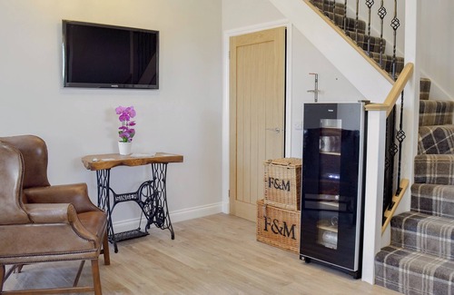 Mauchline Cottage | 8 bedroom accommodation in Tarbolton, near Ayr