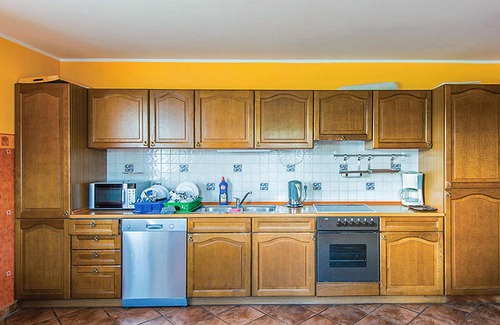 Lapalice House | 8 bedroom nice home in Kozyczkowo