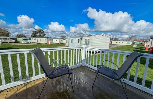 Walton on the Naze House | 8 berth caravan with decking to hire at Naze Marine in Essex ref 17045NM