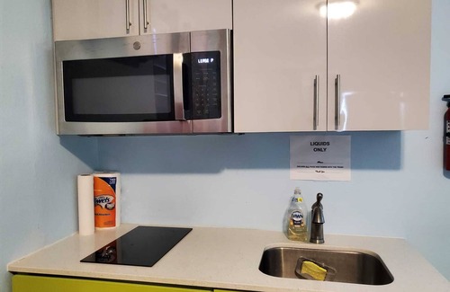 Santurce House | 8 BR/6BA Newly Remodeled House