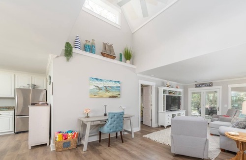 Heritage Woods House | 8 Deer Run Lane - Sea Pines Beach and Golf