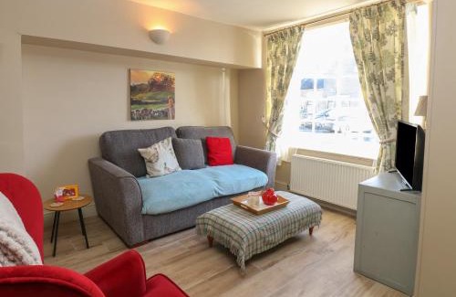 Masham House | 8 Market Place