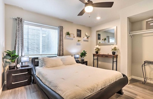 Commerce City House | 8 Mi to Barr Lake Cozy Commerce City Home!