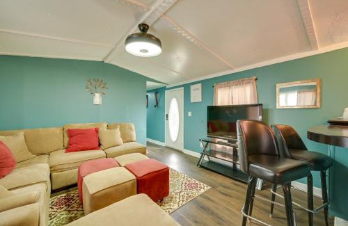 Crisp House | 8 Mi to Dtwn Greenville Pet-Friendly Family Home!