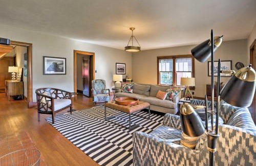 Strathmoor Village House | 8 Mi to Kentucky Derby Charming Louisville Gem