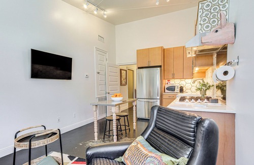 Latimer Apartment | 8 Mi to Ocean Springs: Rural Mississippi Retreat