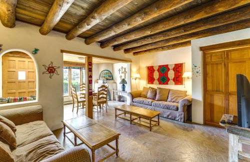 Arroyo Seco Apartment | 8 Mi to Taos Ski Valley! Peaceful Mtn-View Condo