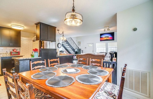 Unaka House | 8 Mi to Tellico Plains: House & Cabin Near Trails!