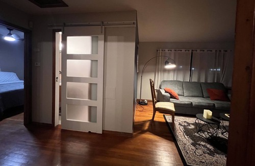 Columbus House | 8 min from CMH, and 10 minutes from Downtown