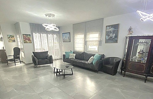 Ashdod Apartment | 8 min to the sea! Very big appartment