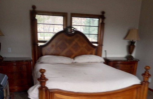 Hesperia House | 8 Minute walk to Mojave Forks Trailhead