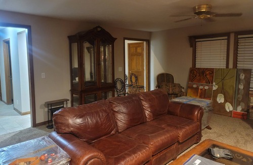 Hesperia House | 8 Minute walk to Mojave Forks Trailhead